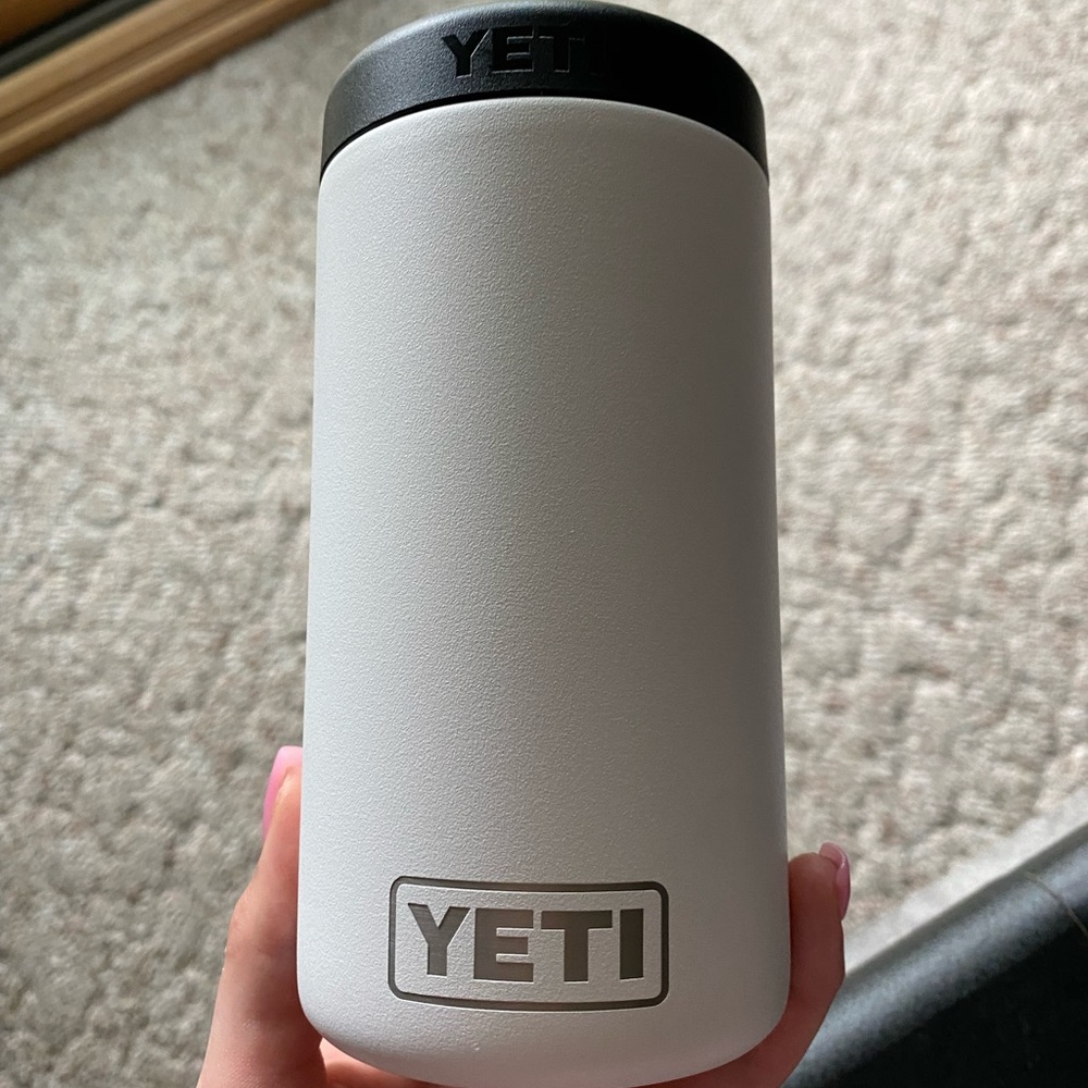 Yeti 16 oz Can Coozie